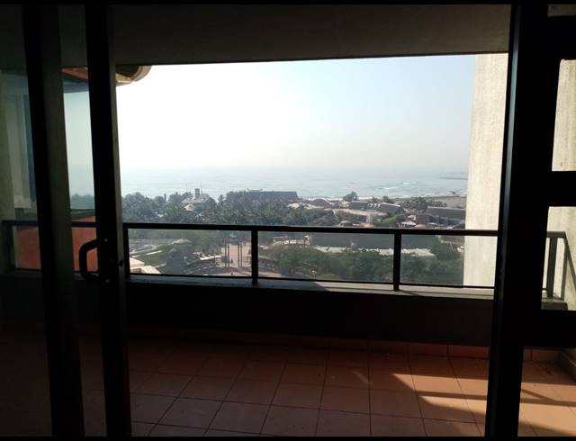 3 BEDROOM APARTMENT TO LET IN POINT WATERFRONT
